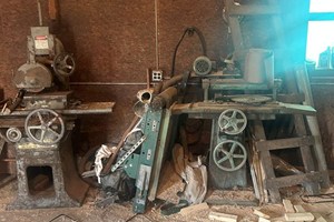 Unknown MID Oregon Orbit Saws  Trim Saw